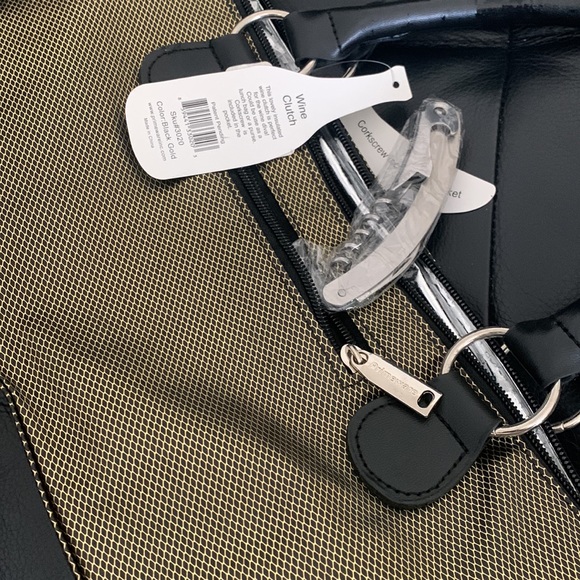🎄Insulated -🍷Wine clutch w/corkscrew in pocket! - Picture 7 of 10
